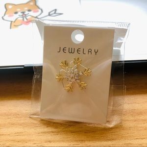 Crystal Jewelry Snow Brooches For Women